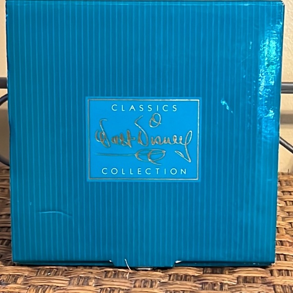 Disney The Lion King Timon Figurine Luau Scene from Movie New in box - Picture 9 of 10